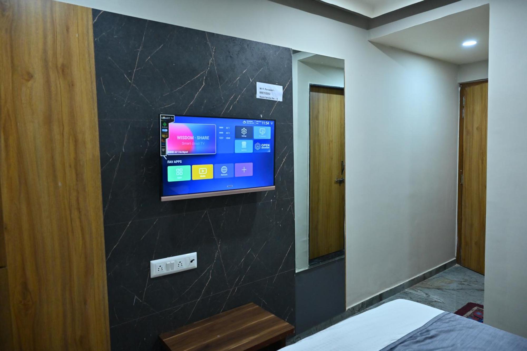 Hotel Sury Villa Amhedabad Dış mekan fotoğraf
