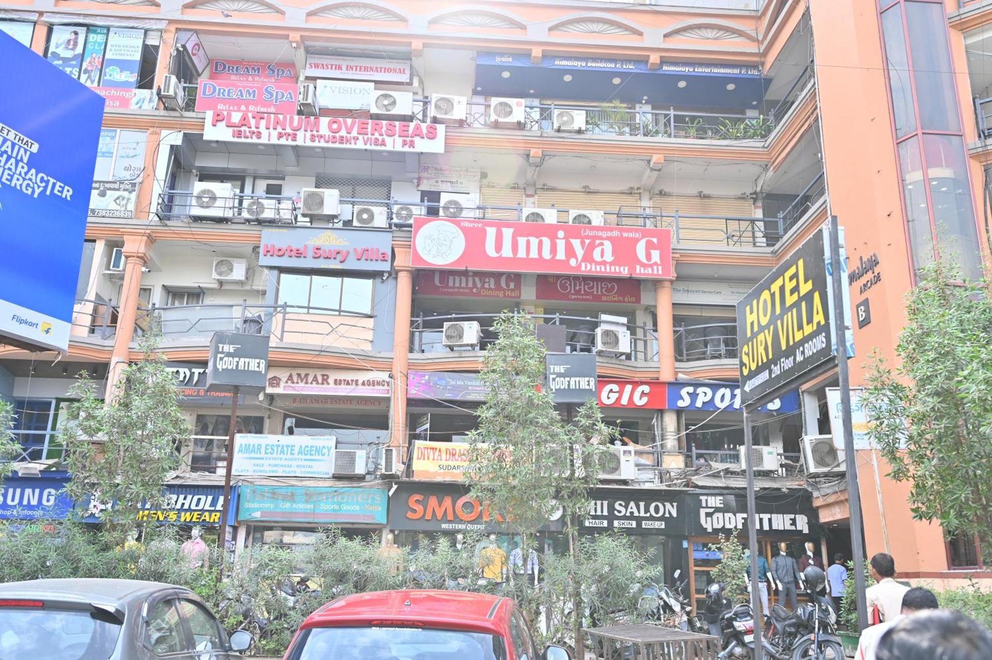 Hotel Sury Villa Amhedabad Dış mekan fotoğraf